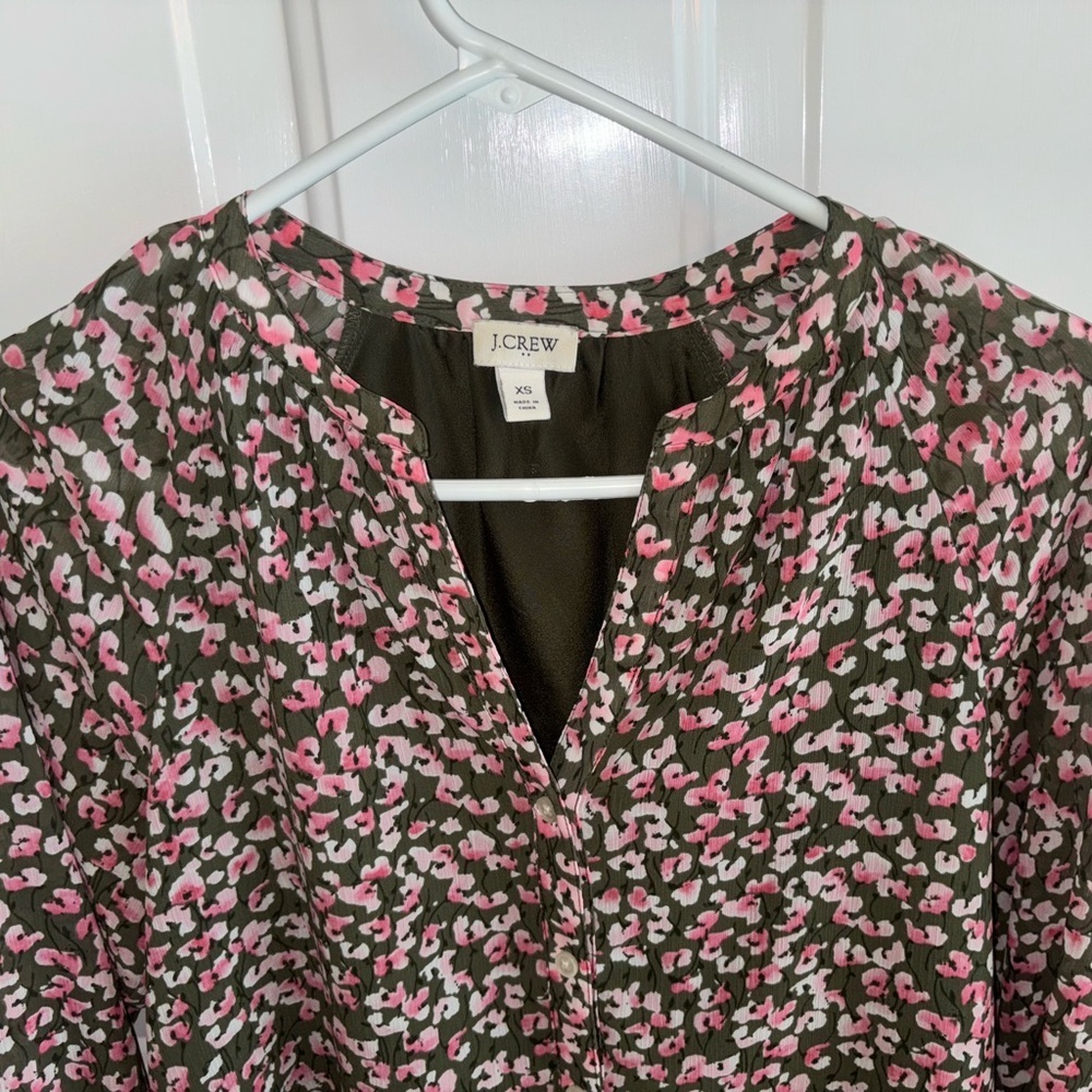 J.Crew XS Pink Green Floral Blouse Long Sleeve Lightweight Top - Picture 2 of 4